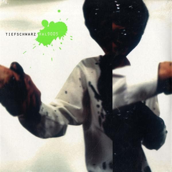 Tiefschwarz — RAL9005