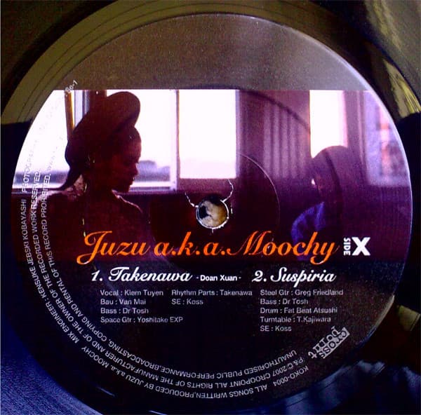 Juzu, Moochy — Juzu a.k.a. Moochy