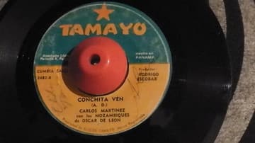 Carlos Martinez, Los Mozambiques, Oscar De León Alabarca — A Llano De Piedra / Conchita Ven