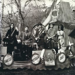 The Raconteurs — Consolers Of The Lonely